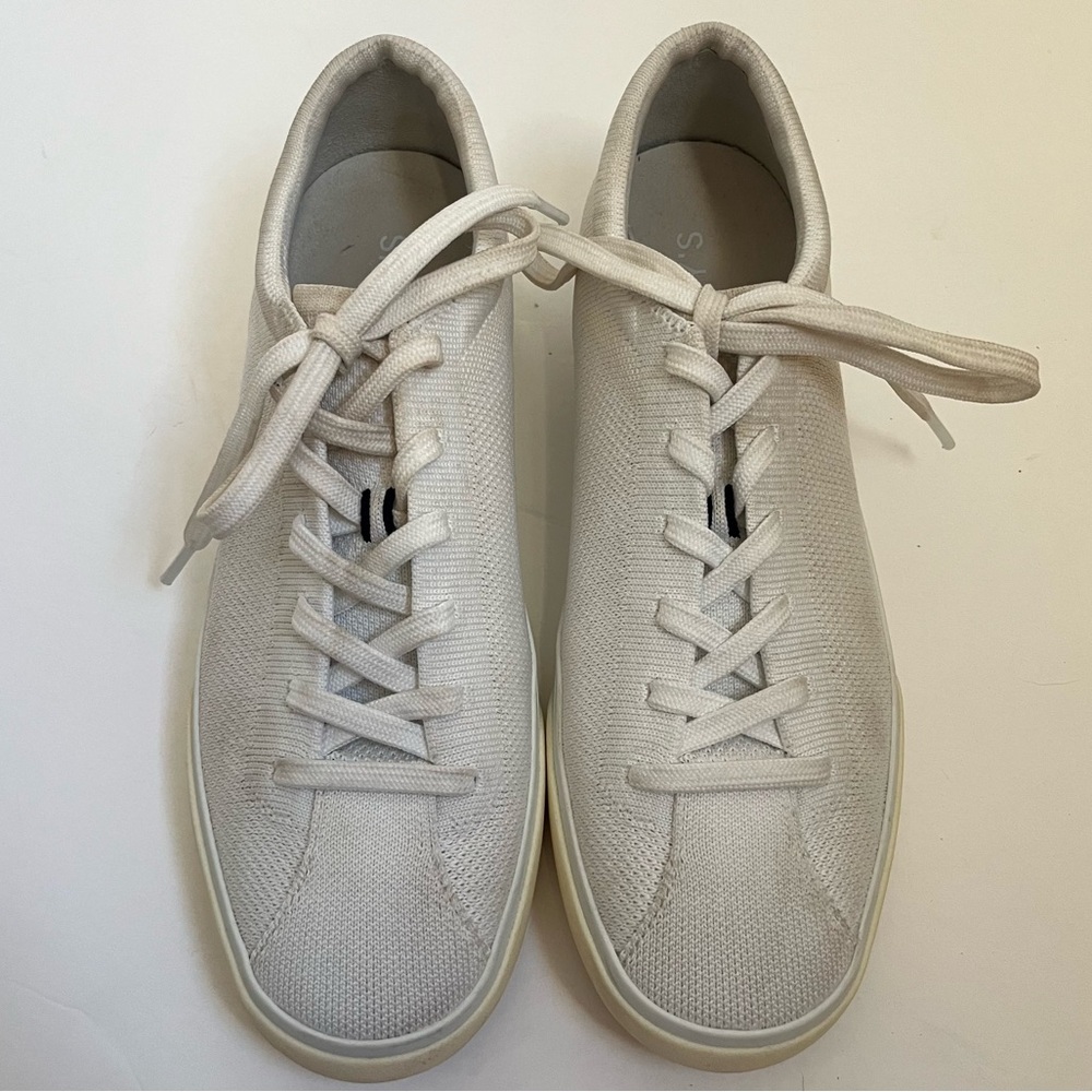 ROTHY’S The Sneaker White Size 9